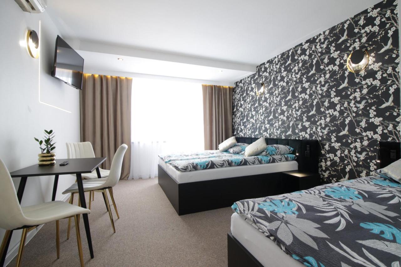 Motel Na Zbojeckiej Skawa Экстерьер фото