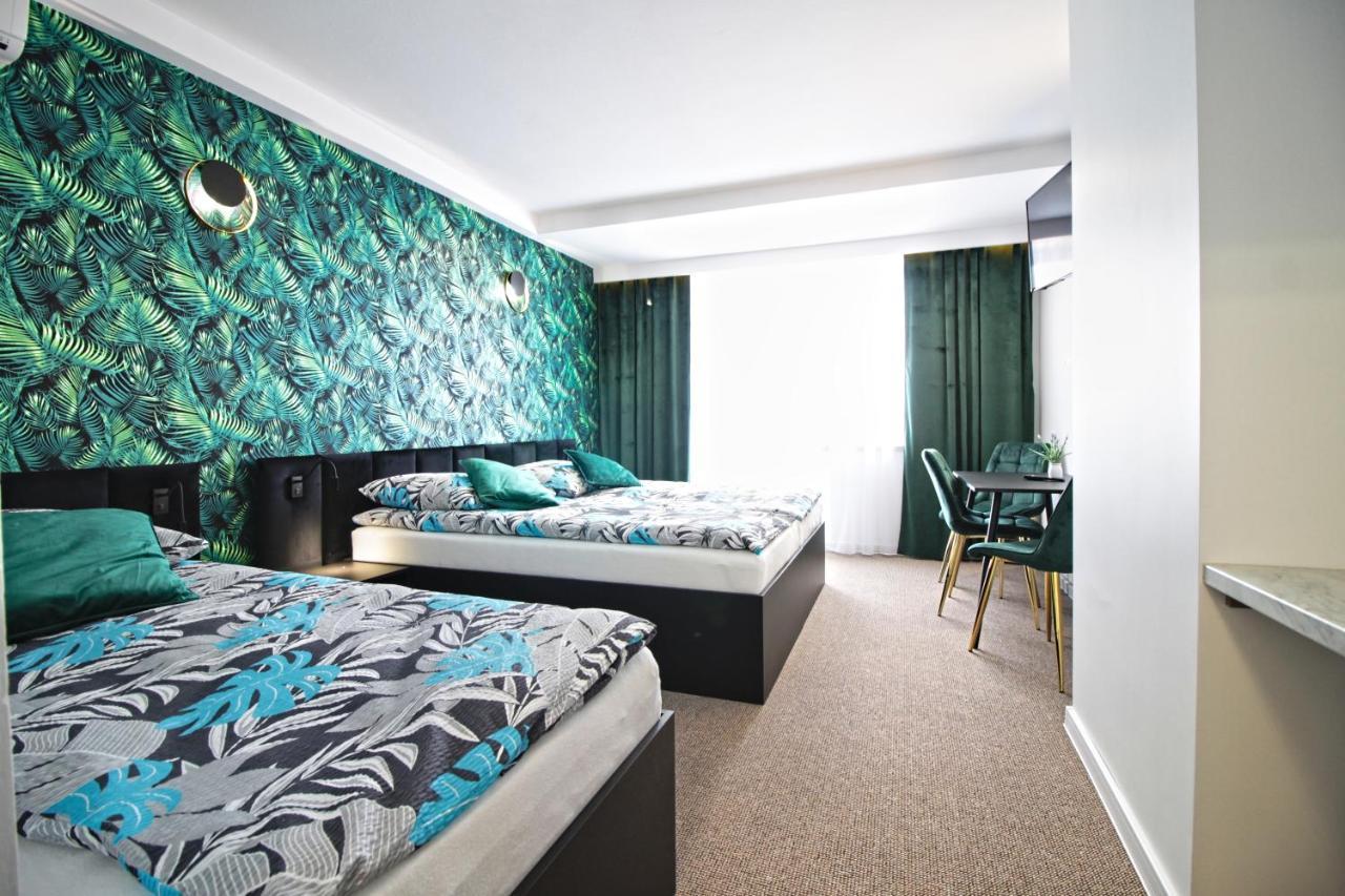 Motel Na Zbojeckiej Skawa Экстерьер фото
