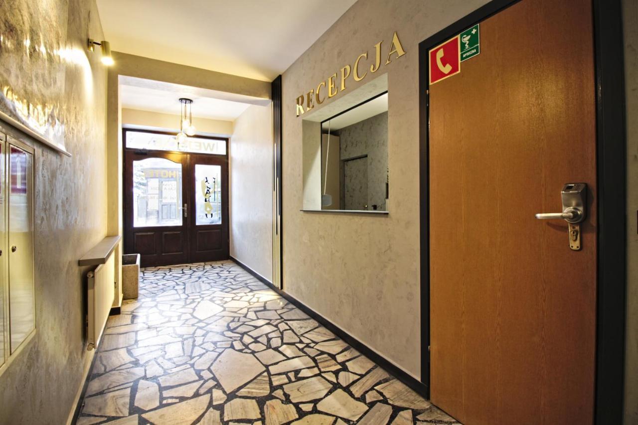 Motel Na Zbojeckiej Skawa Экстерьер фото
