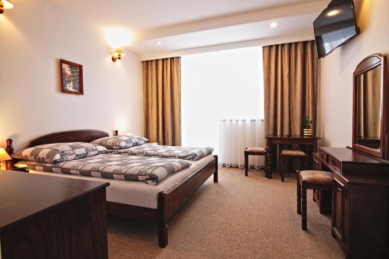 Motel Na Zbojeckiej Skawa Экстерьер фото